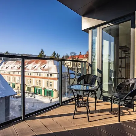 شقة Wood & Sauna Ogrody Pieniawskie, Myweek