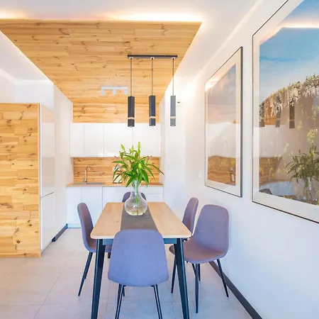 Wood & Sauna Ogrody Pieniawskie, Myweek * بولانيكا- زدروي