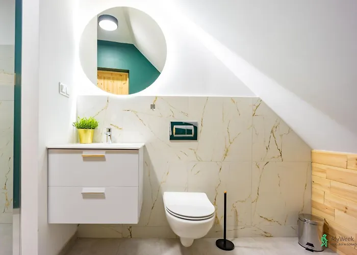 Апартаменты Wood & Sauna Ogrody Pieniawskie, Myweek *