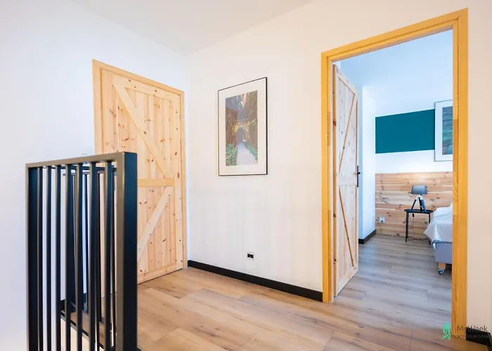 Wood & Sauna Ogrody Pieniawskie, Myweek *