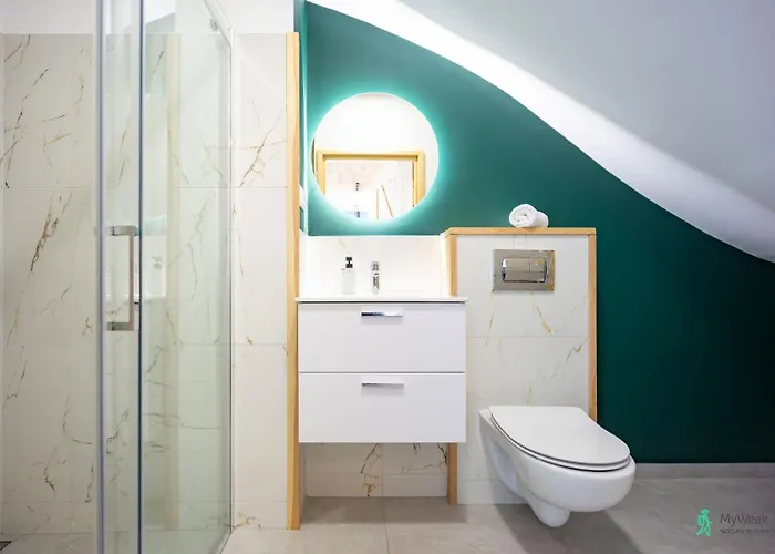Апартаменты Wood & Sauna Ogrody Pieniawskie, Myweek *