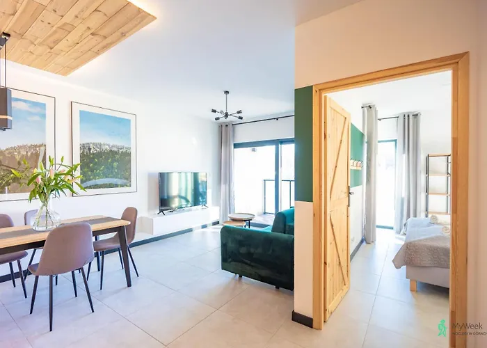 Wood & Sauna Ogrody Pieniawskie, Myweek Апартаменты Поляница-Здруй